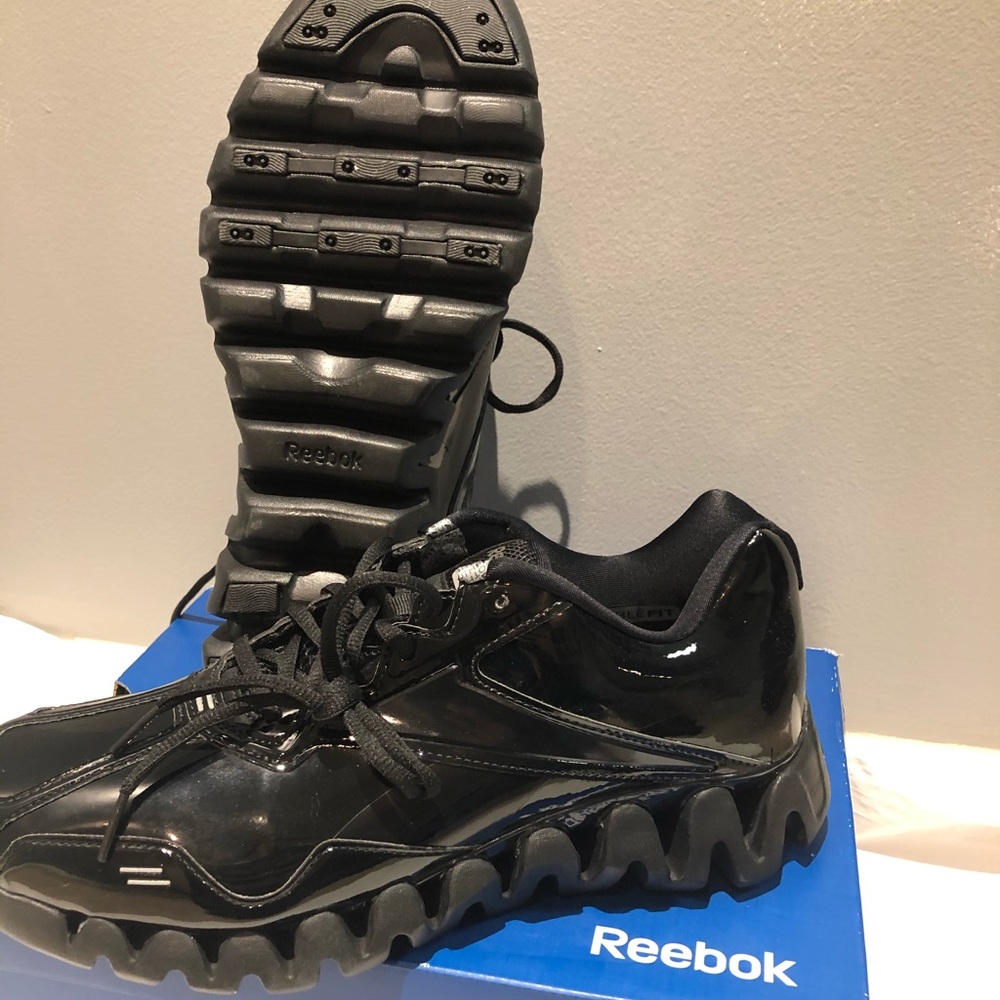 Reebok Zig Energy Ref Shoe-Patent Leather Size 9